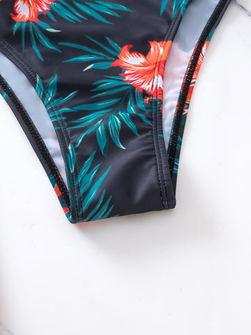 Bikini con stampa tropicale multistrato con volant